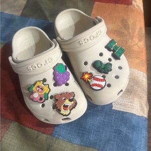 Kid Crocs - Charms Included